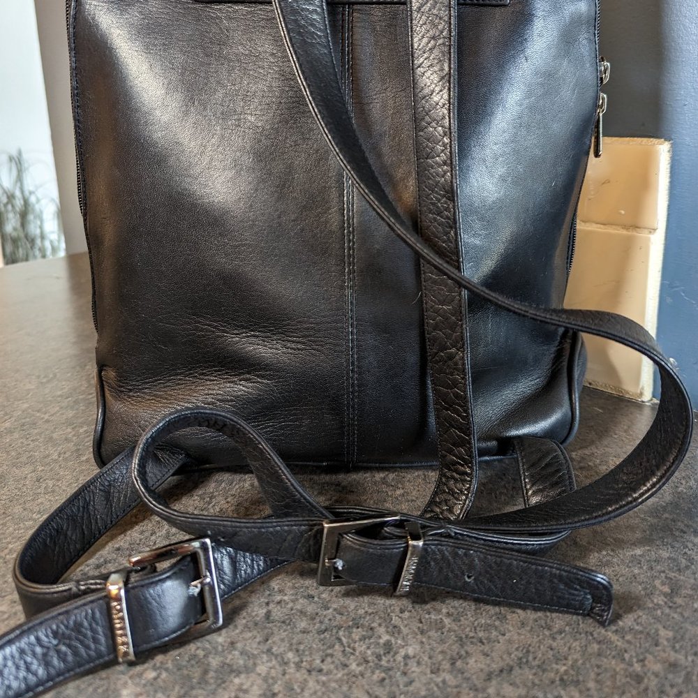Danier Leather Backpack - Picture 2 of 12